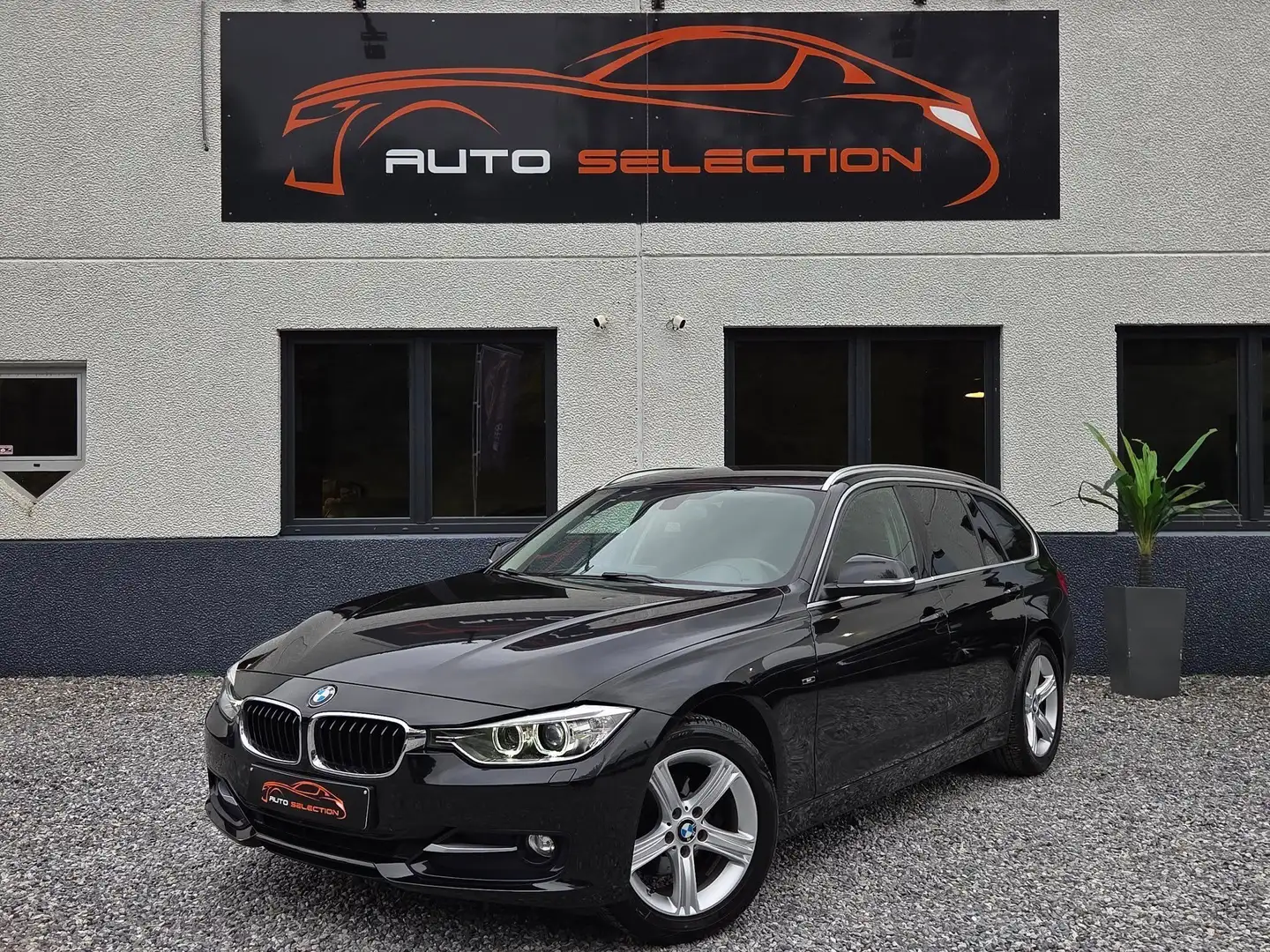 BMW 316 TOURING PACK SPORT - FULL LED - NAVI - 1