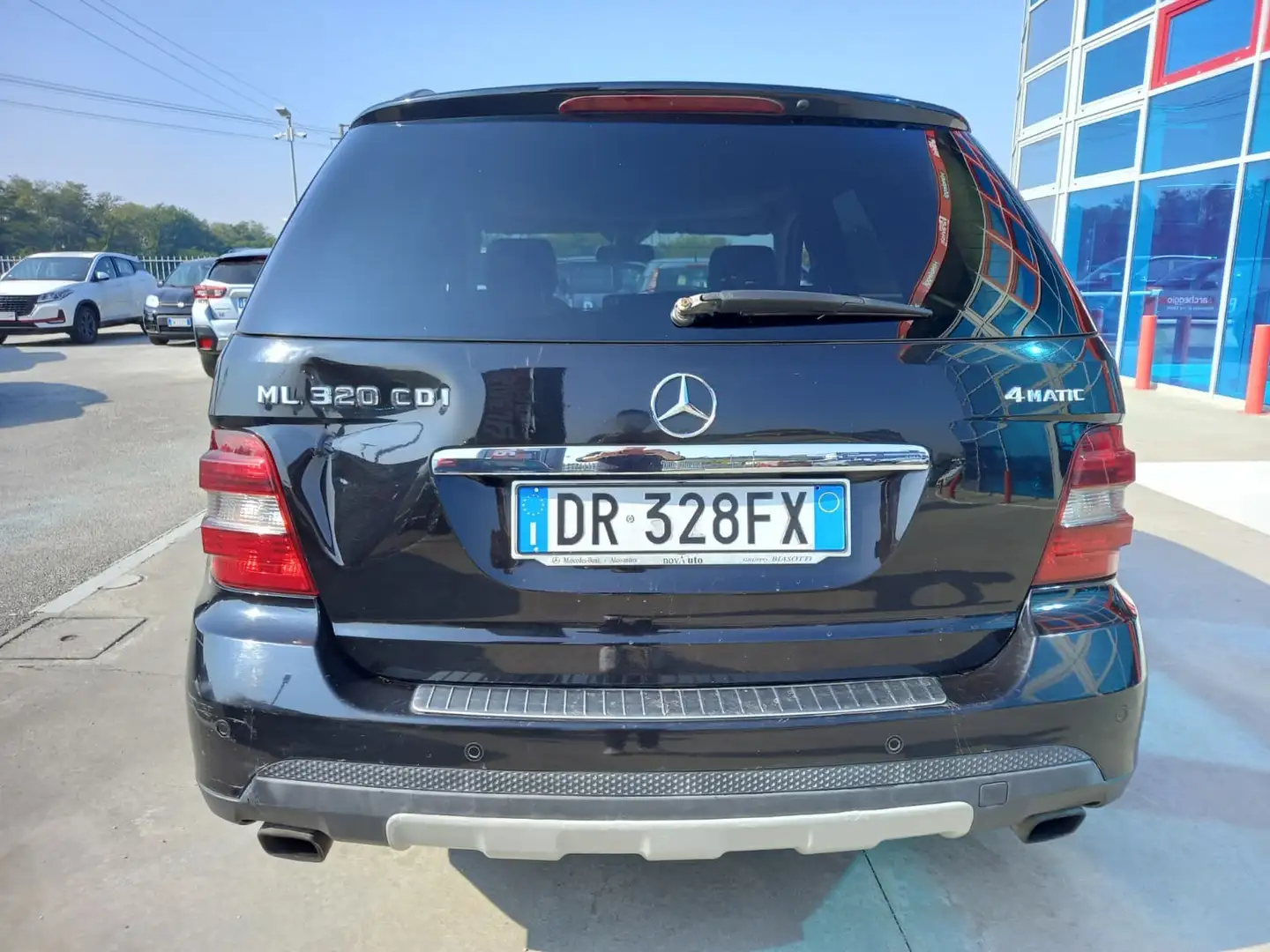 Mercedes-Benz ML 320 cdi auto 4 matic - 2