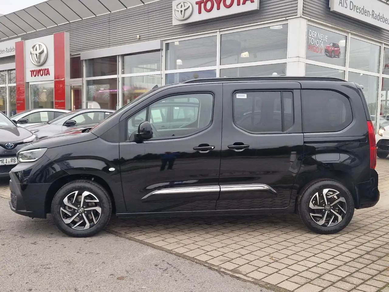 Toyota Proace City Verso 1.2 L1 Teamplayer LED 5