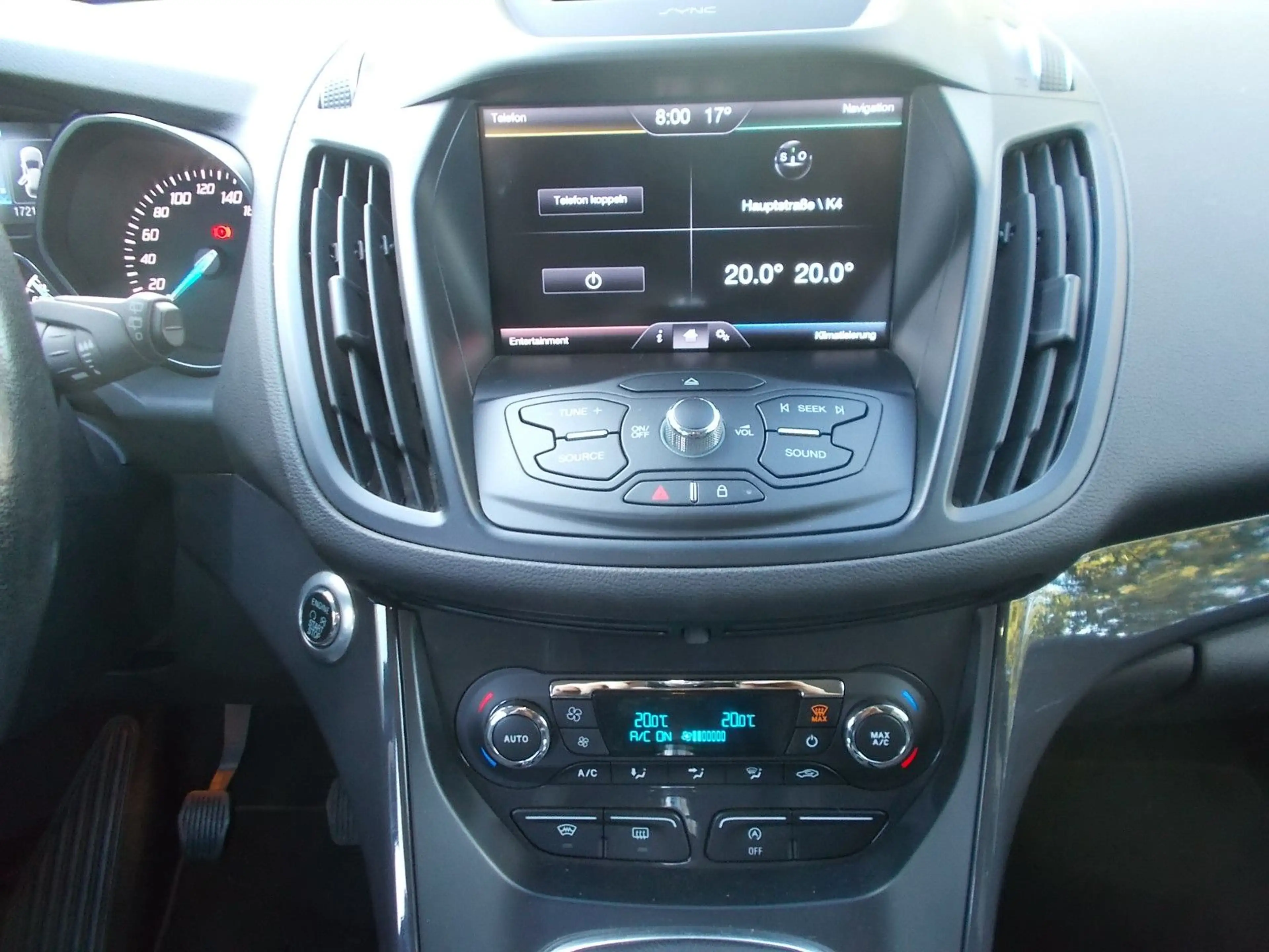 Ford Kuga Titanium,Klimaaut.,AHK,Navi,SHZ.... — photo 10