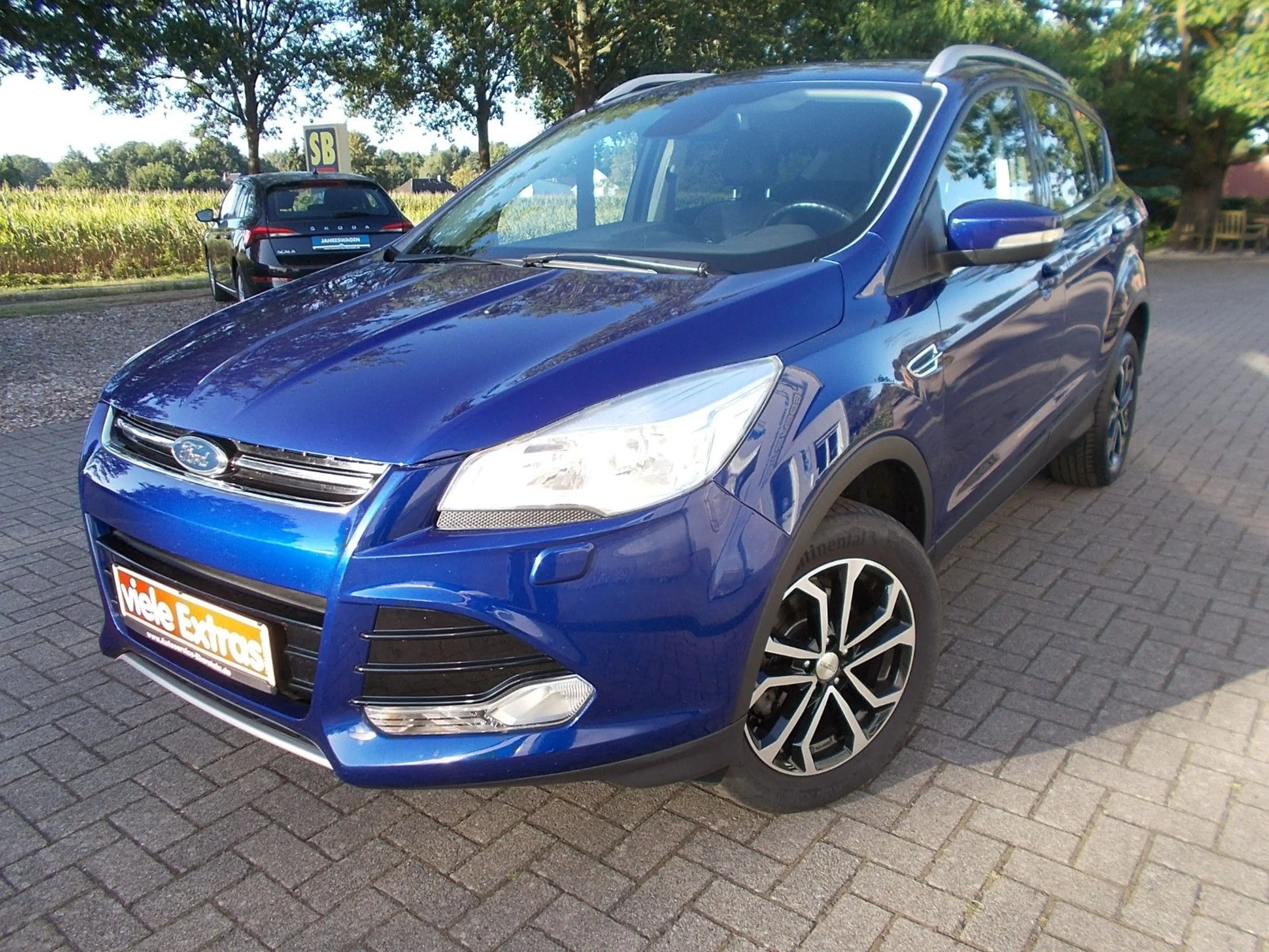 Ford Kuga Titanium,Klimaaut.,AHK,Navi,SHZ....