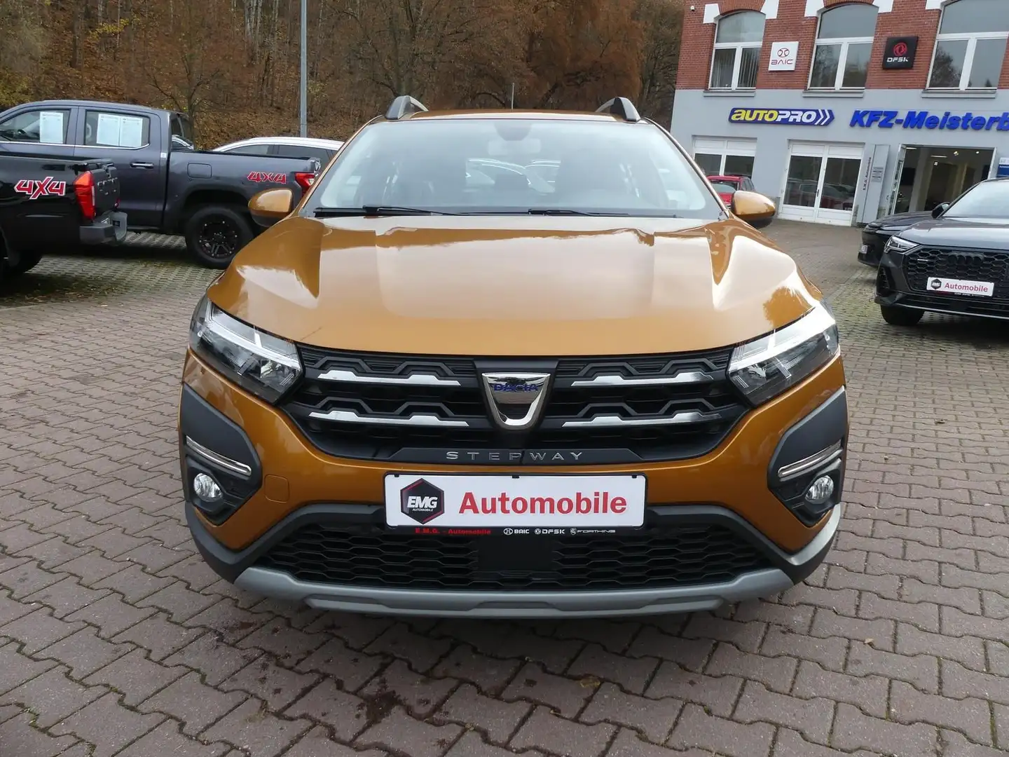 Dacia Sandero Stepway*1.0 TCe*Klima*LED*Navi*PDC*Kam Orange - 2