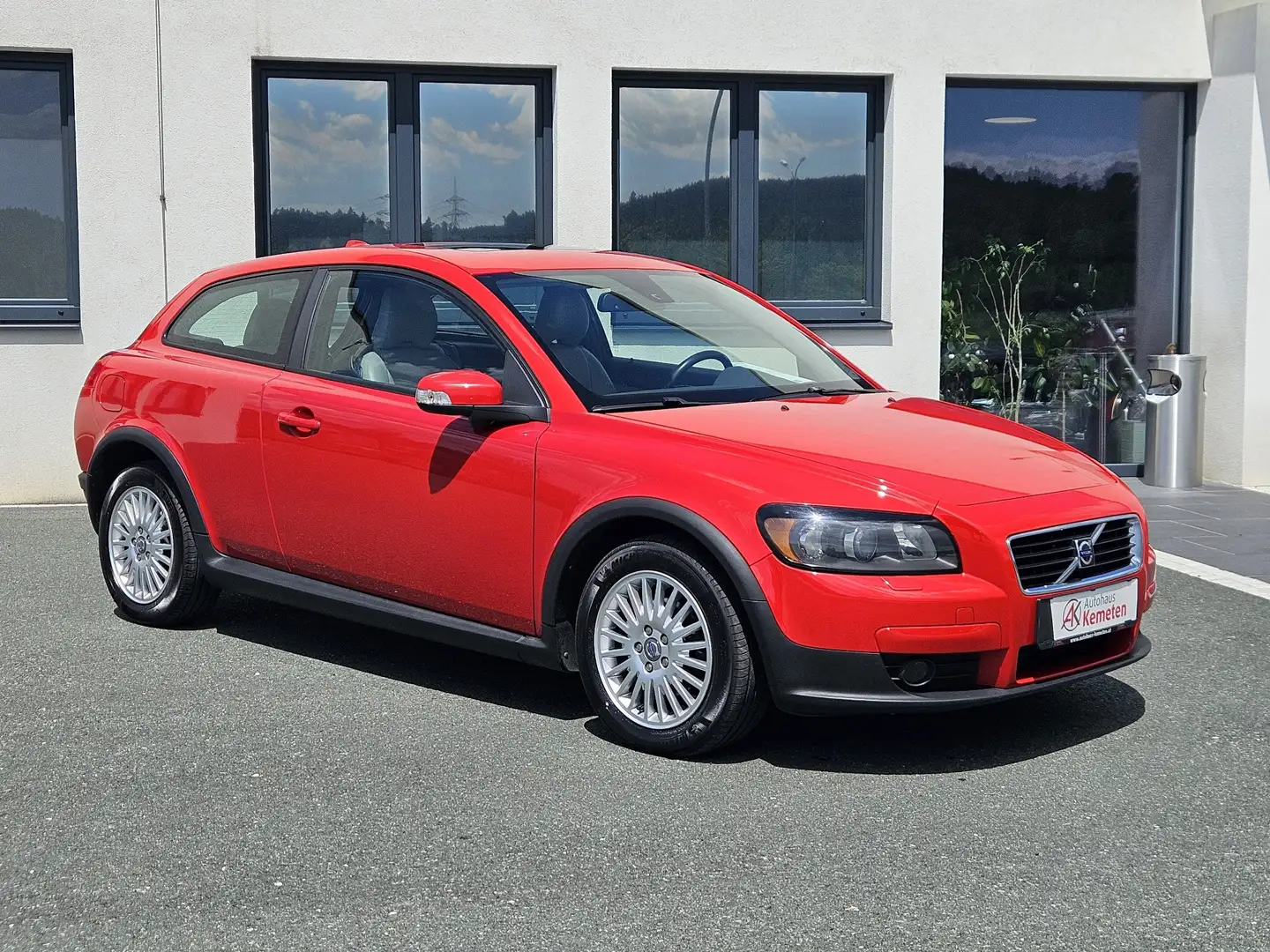 Volvo C30 2.0 D Summum Rot - 1