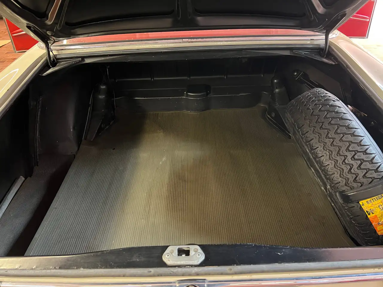 Mercedes-Benz 280 W111 160PS, foto 10
