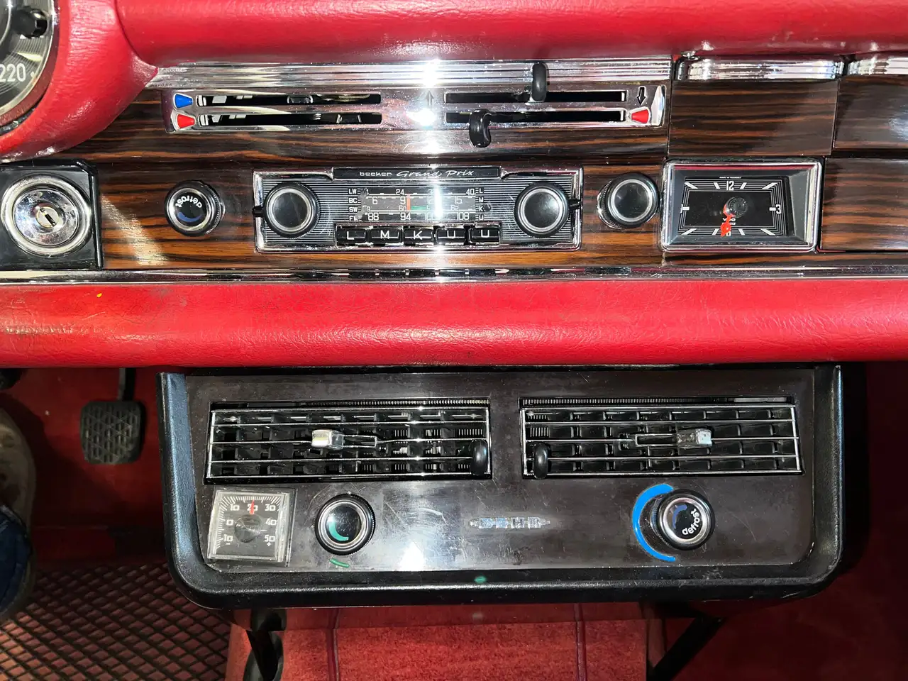 Mercedes-Benz 280 W111 160PS, foto 6