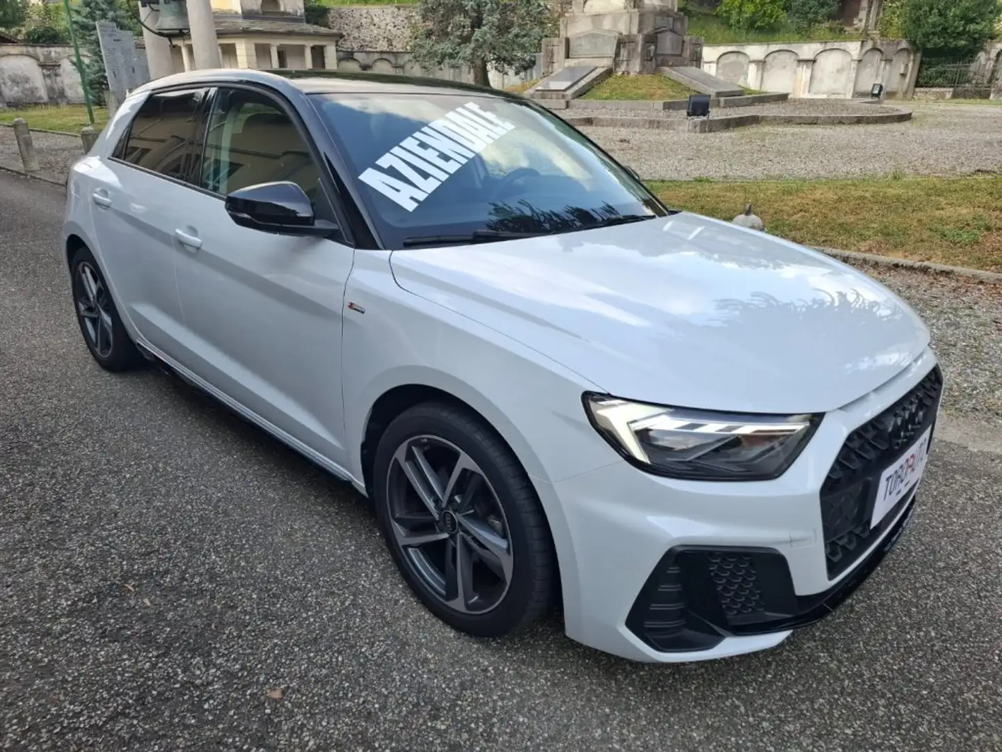 Audi A1 SPB 30 TFSI S line Black Edition Wit - 1