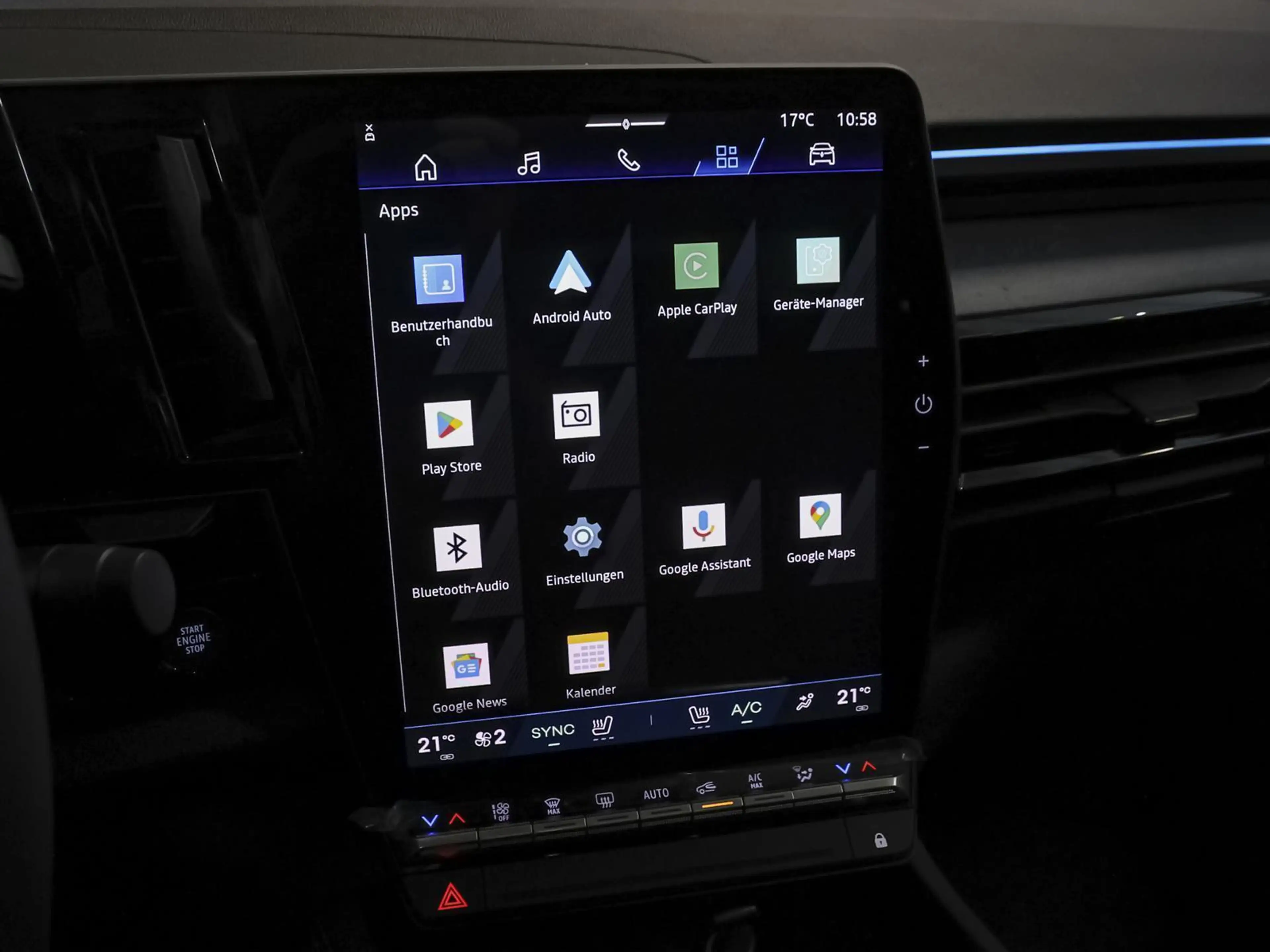 Renault Rafale Esprit Alpine E-Tech Plug-in Hybrid 300 4x4 — photo 13