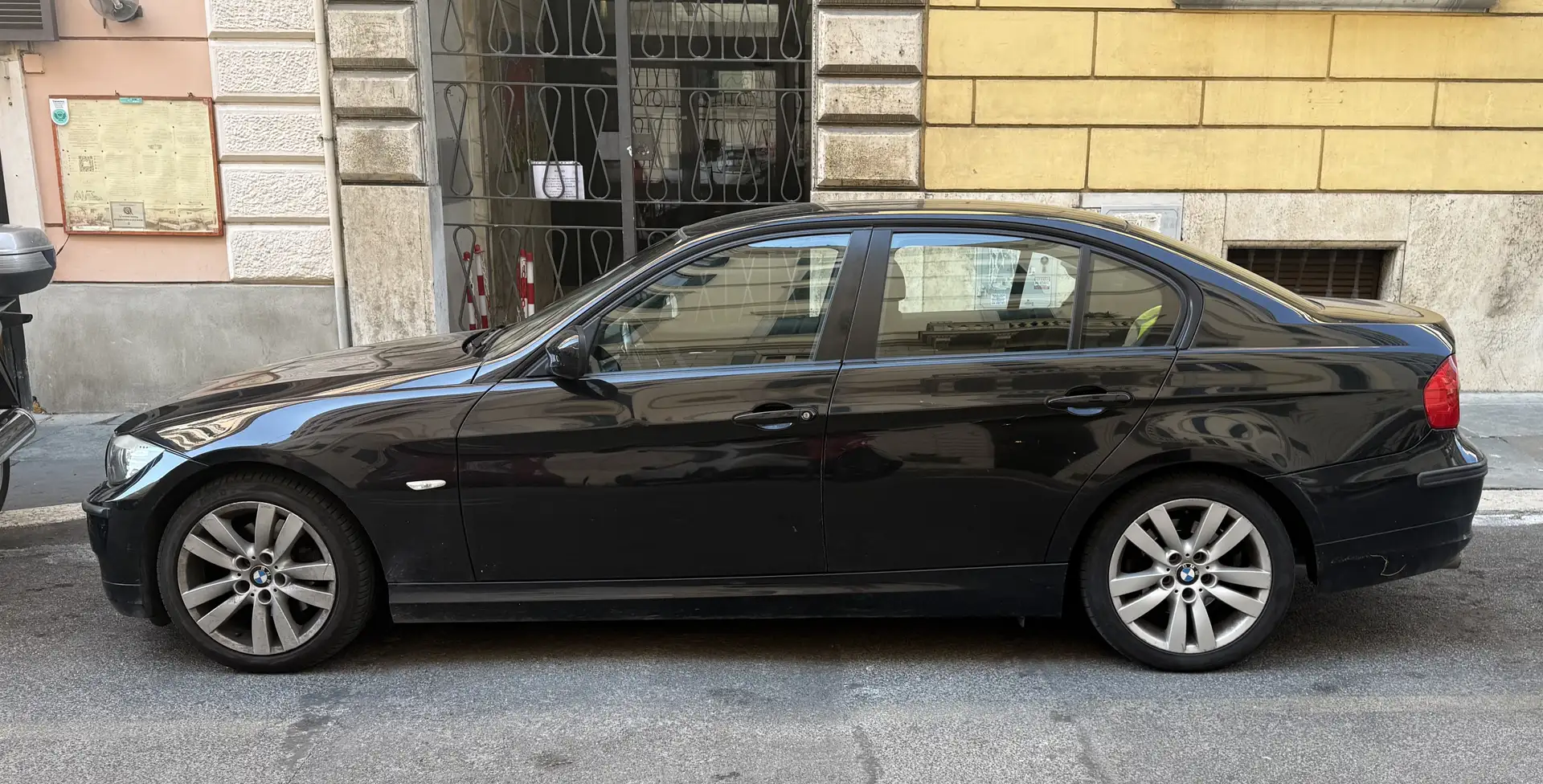 BMW 320 320d Futura 177cv - 2