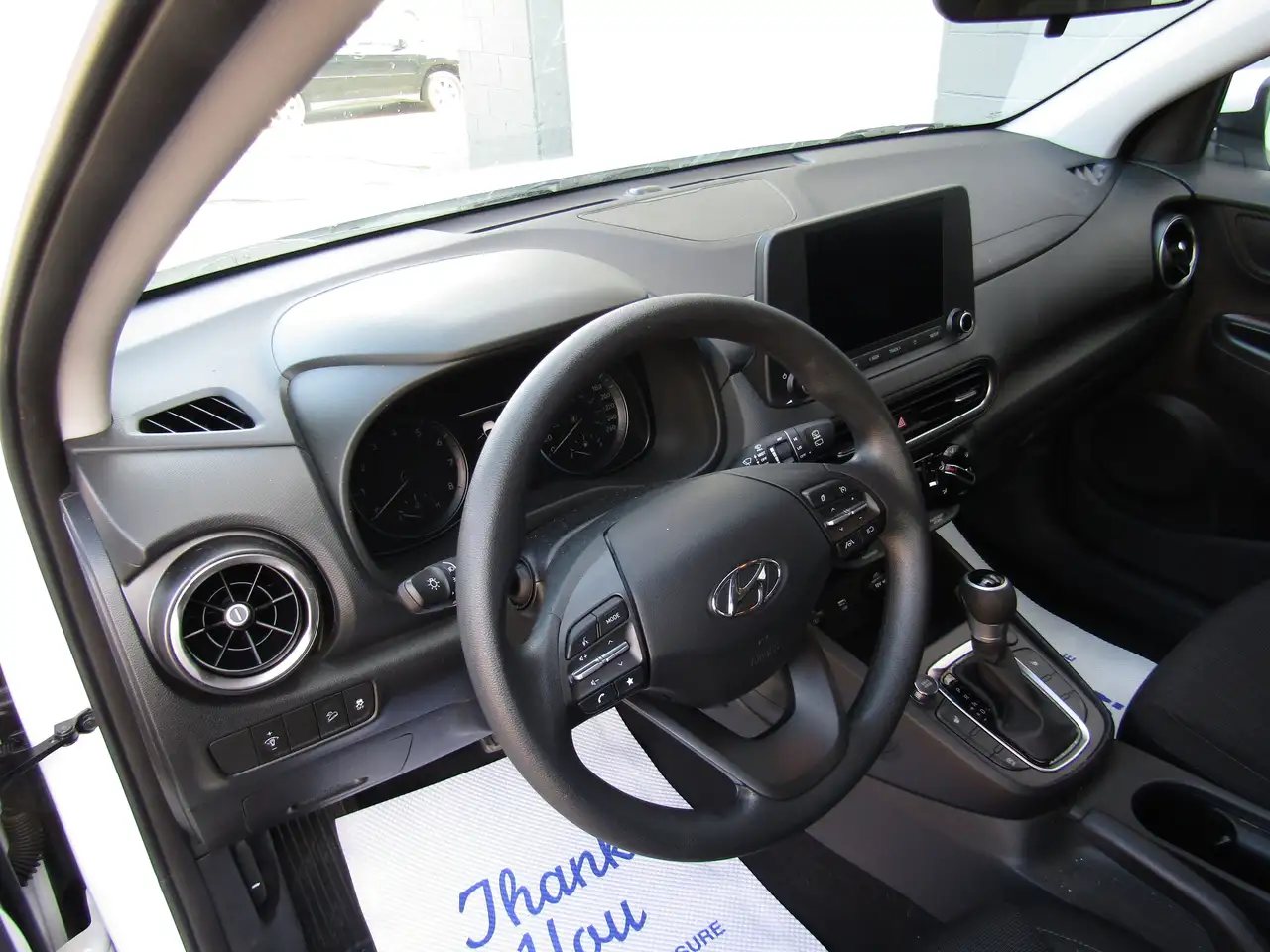 Hyundai KONA снимка Hyundai KONA