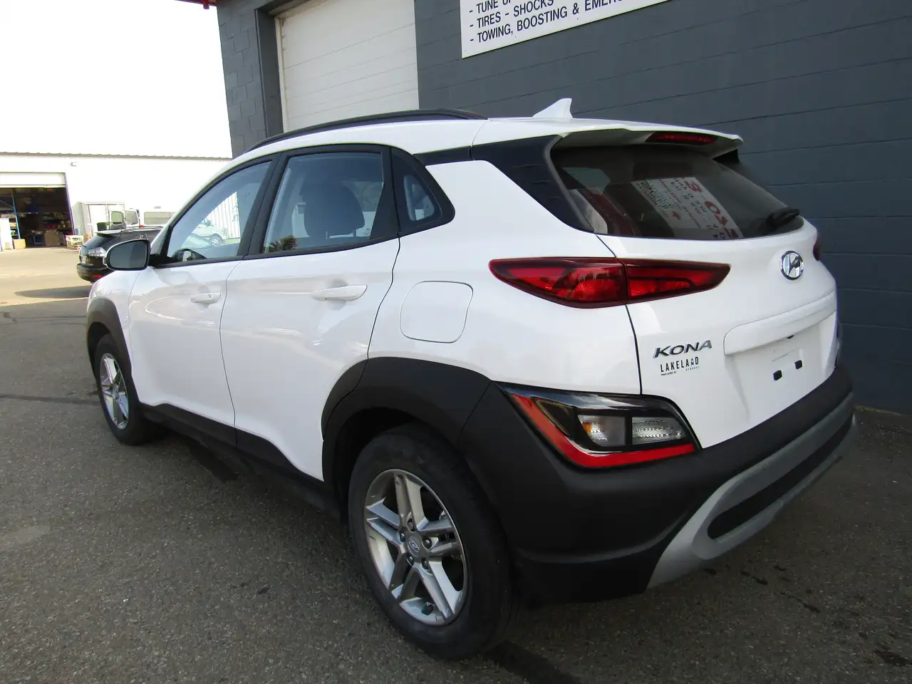Hyundai KONA снимка Hyundai KONA