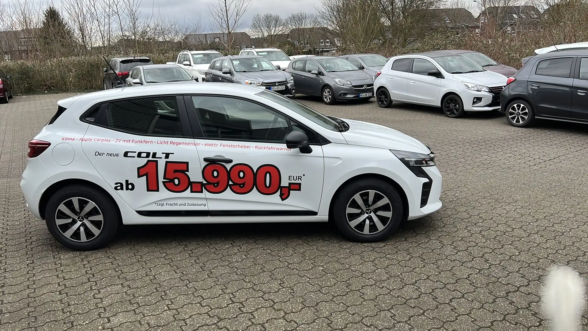 Mitsubishi Colt 1.0 BASIS Weiß - 2