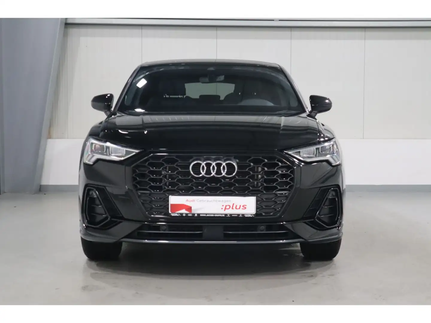 Audi Q3 Sportback 35 TFSI S line LED*R-Kamera*AHK * Schwarz - 2
