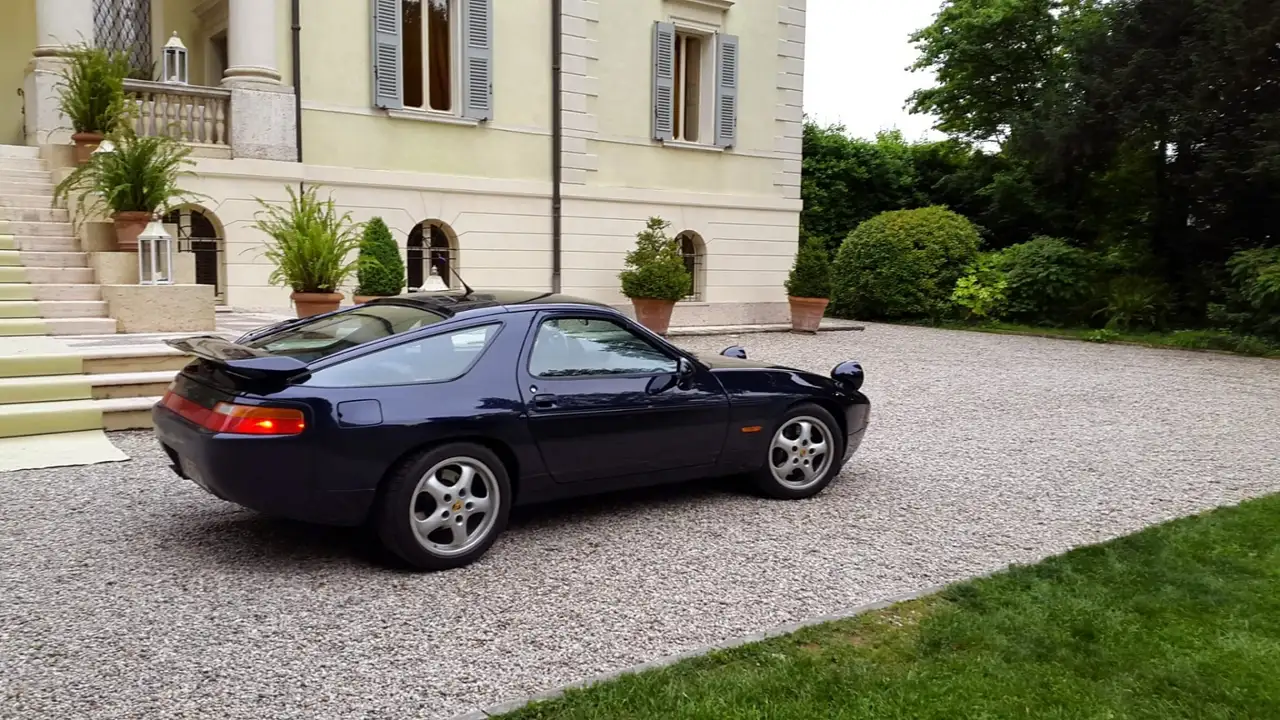Porsche 928 5.4 GTS MY94, foto 2