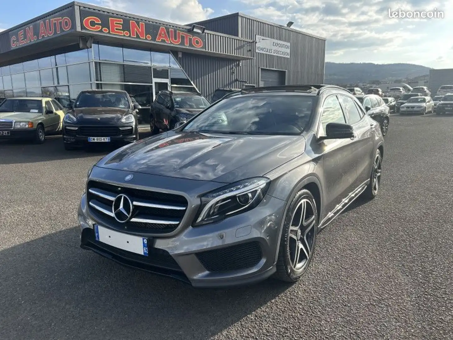 Mercedes-Benz GLA 200 Classe Mercedes 200 CDI FASCINATION 7G-DCT Gris - 1