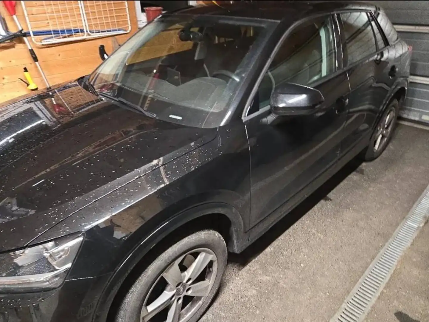 Audi Q2 Q2 1,6 TDI Sport S-tronic Sport Schwarz - 1