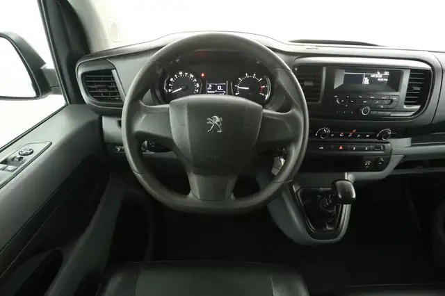 Peugeot Expert view 2