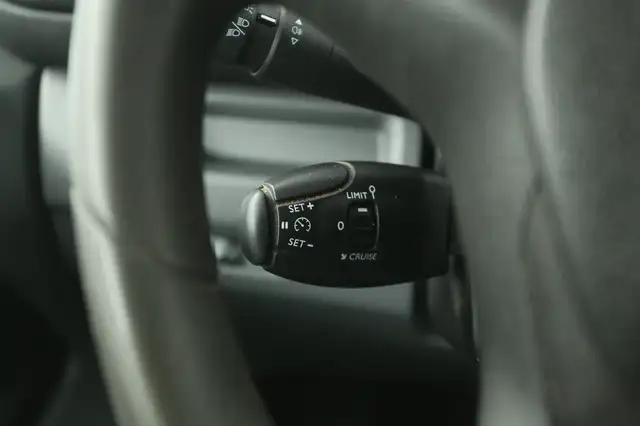 Peugeot Expert view 13