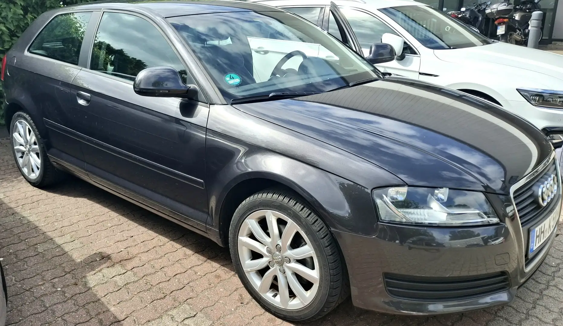 Audi A3 A3 1.4 TFSI Ambiente Brązowy - 1