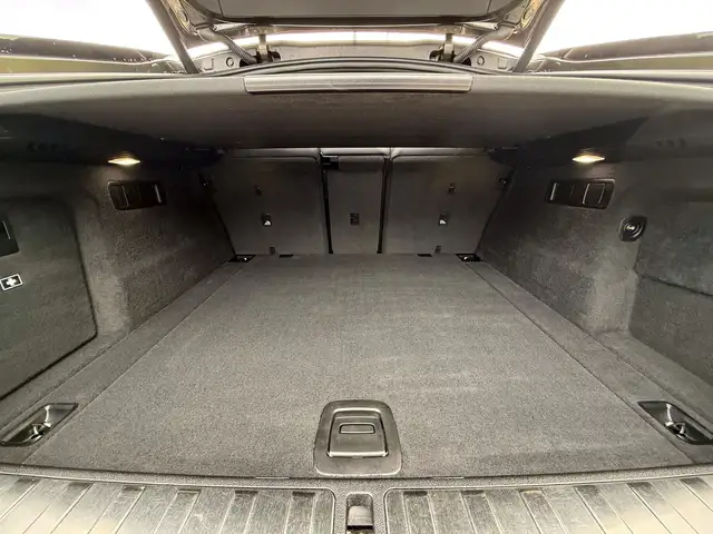 BMW X6 xDrive40i M-Sportpaket Ansicht 36