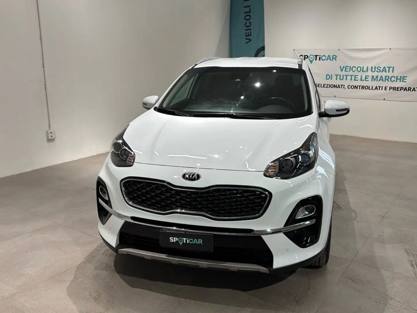 Kia Sportage Sportage 1.6 GPL 2WD Weiß - 2