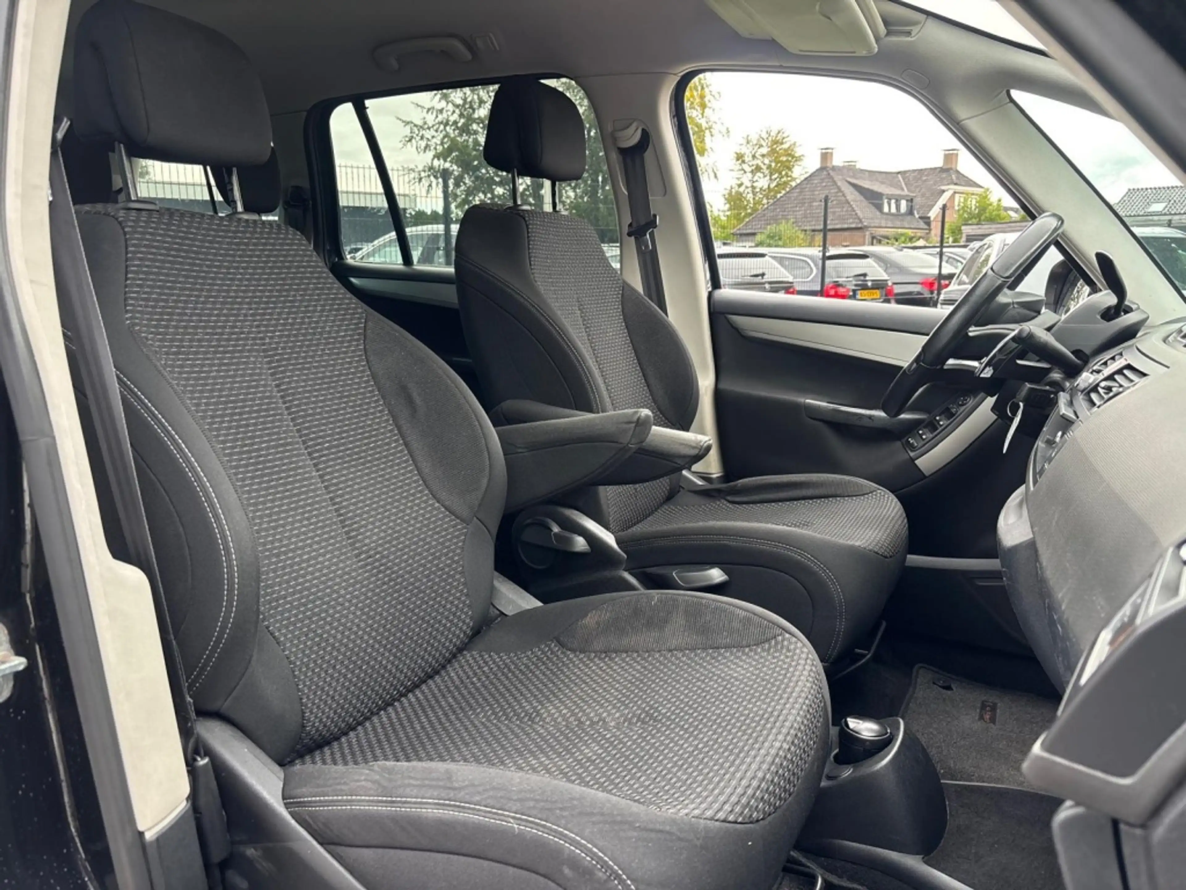 Citroen Grand C4 Picasso 1.6 Benzine Automaat 7-Persoons 73.000 KM NAP — photo 12