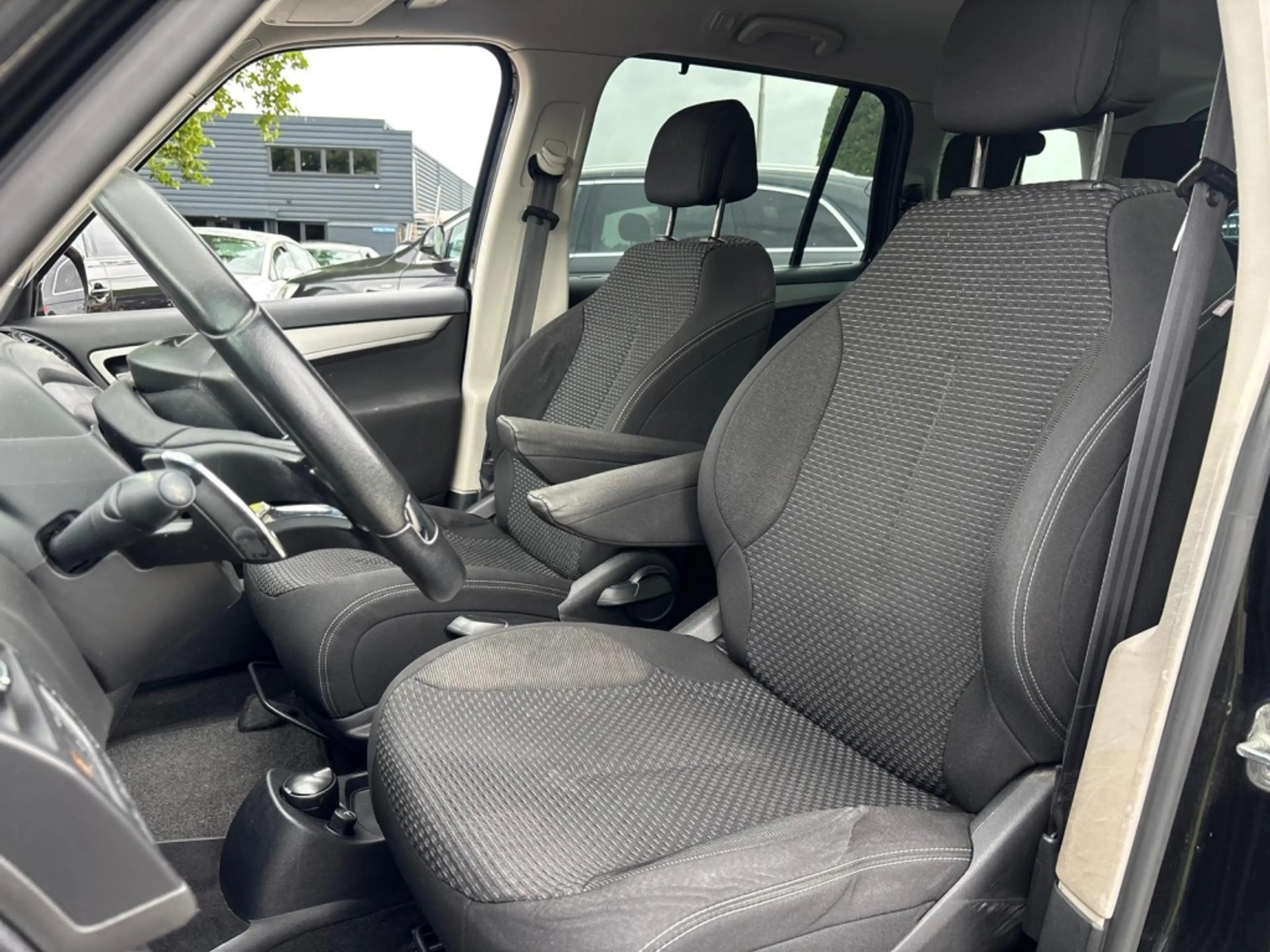 Citroen Grand C4 Picasso 1.6 Benzine Automaat 7-Persoons 73.000 KM NAP — photo 10