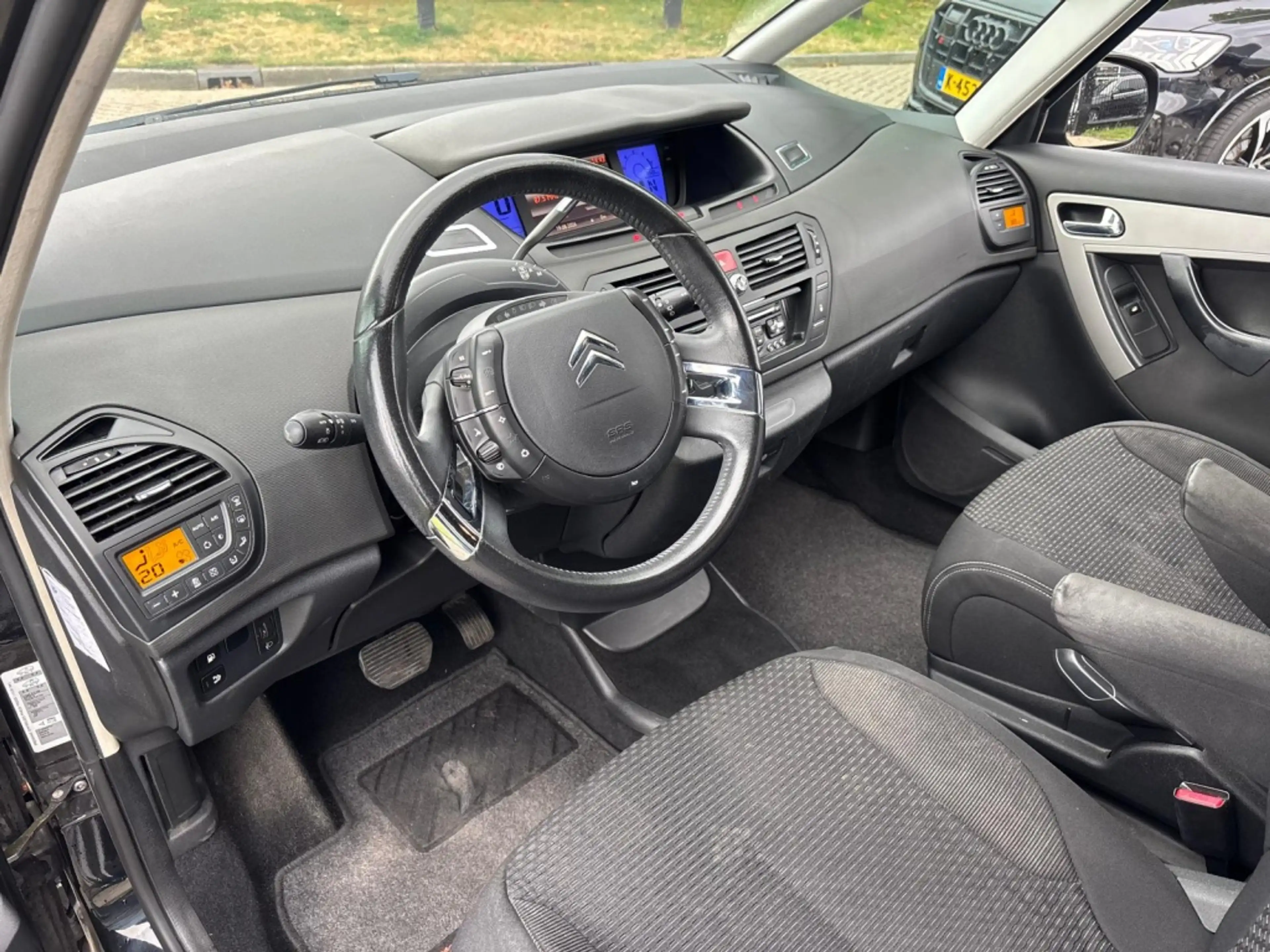 Citroen Grand C4 Picasso 1.6 Benzine Automaat 7-Persoons 73.000 KM NAP — photo 9