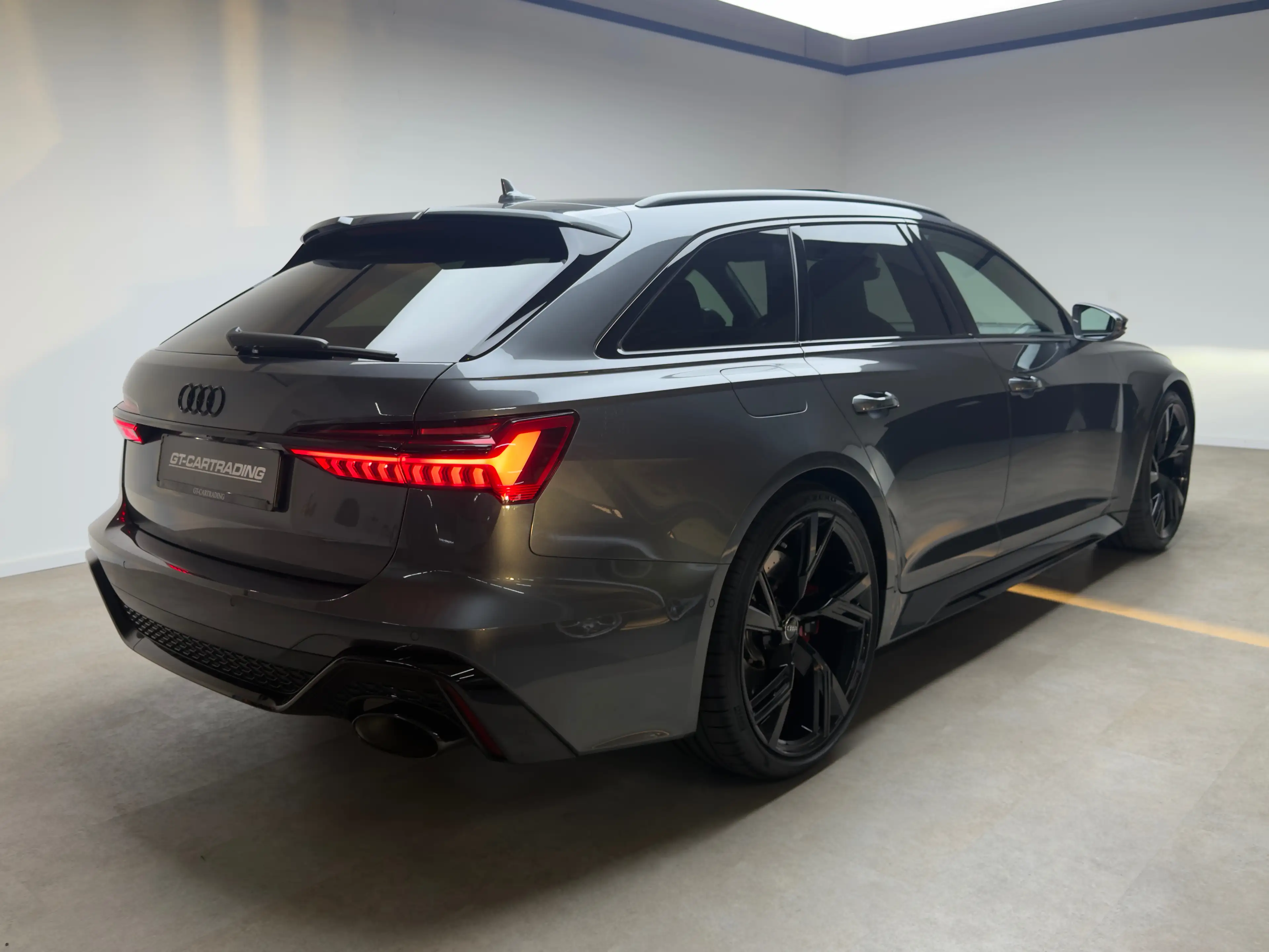 Audi RS6 Pano, Head Up, Laser B&O P., Audi Garantie 06.27, Wartungs-Paket, TOP — photo 12