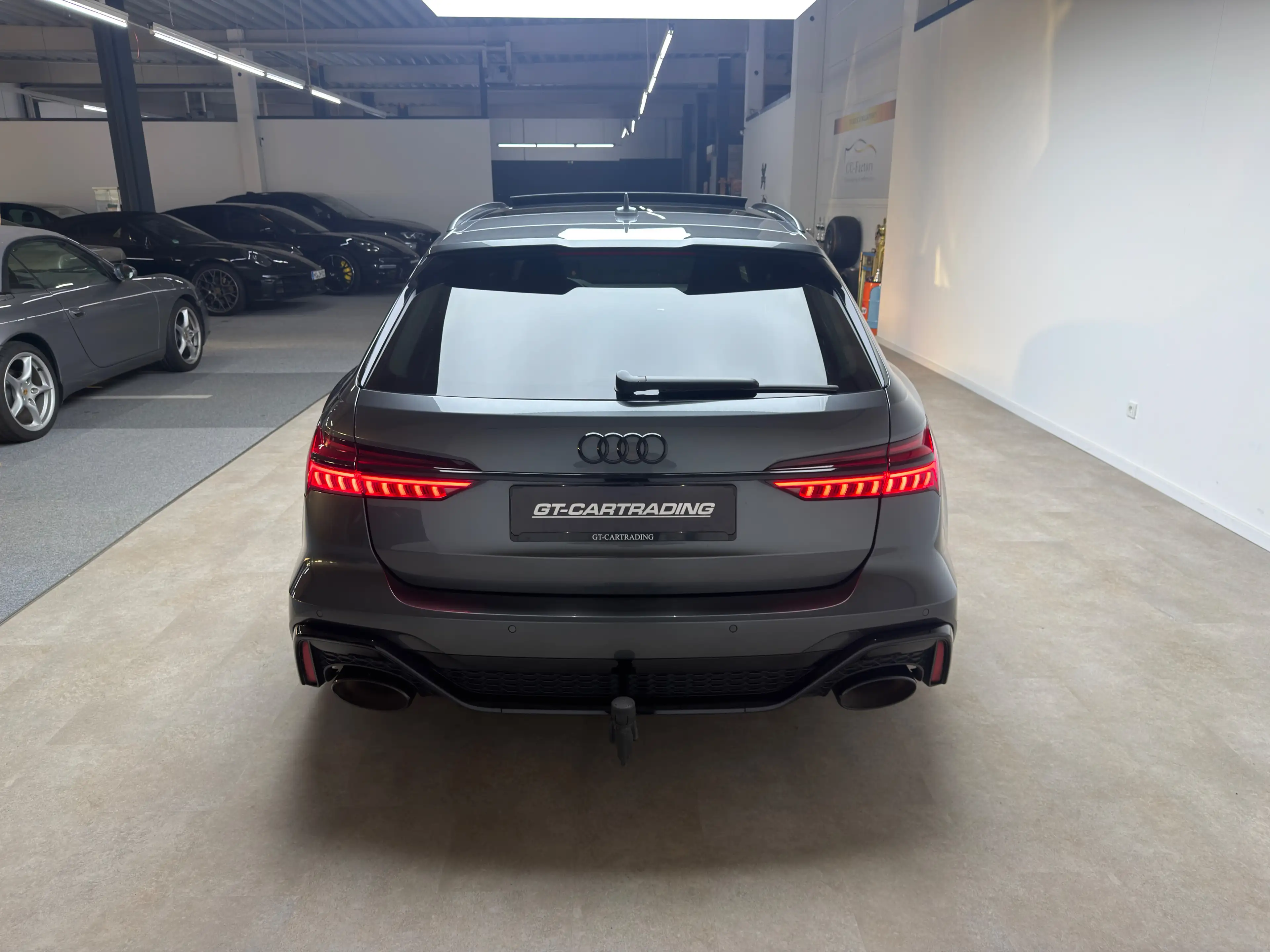 Audi RS6 Pano, Head Up, Laser B&O P., Audi Garantie 06.27, Wartungs-Paket, TOP — photo 9