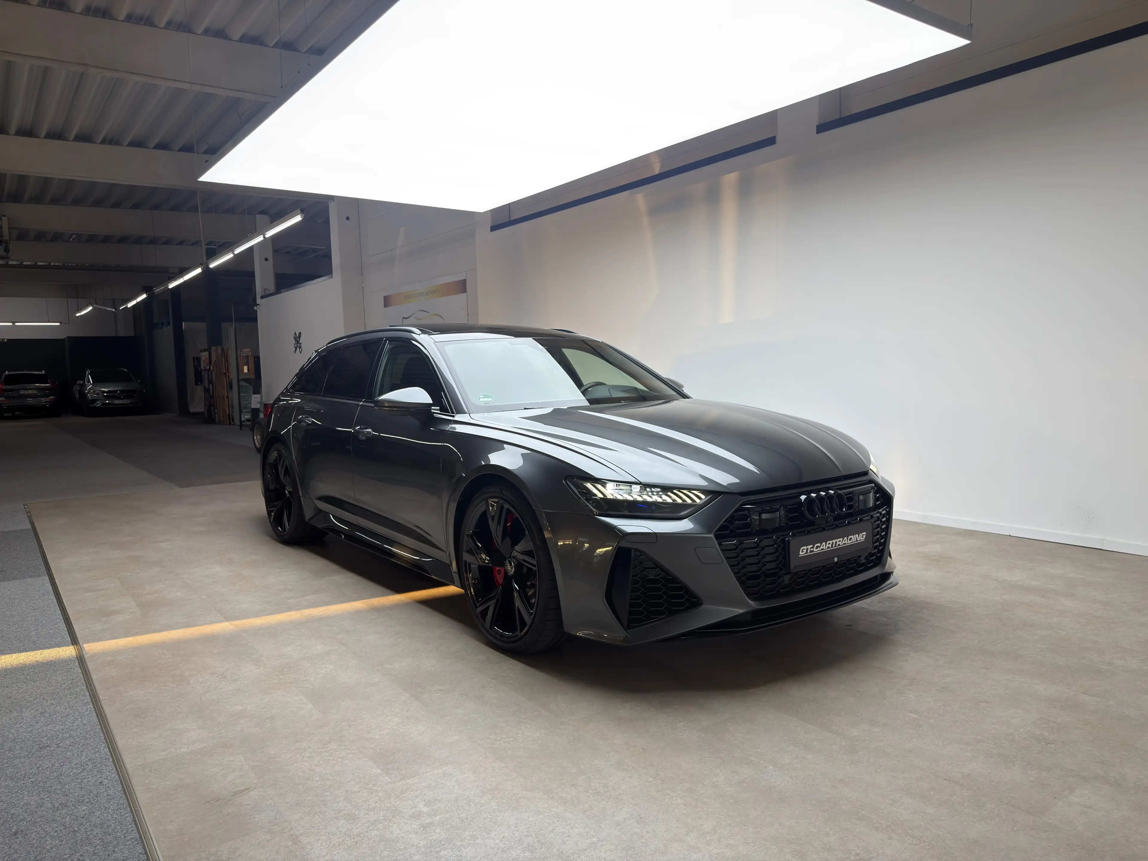 Audi RS6 Pano, Head Up, Laser B&O P., Audi Garantie 06.27, Wartungs-Paket, TOP — photo 14