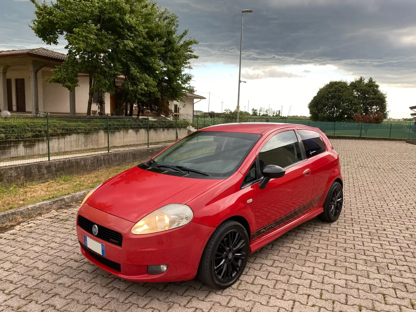 Fiat Grande Punto Grande Punto 1.3MJT Sport OK NEOPATENTATI Rojo - 1