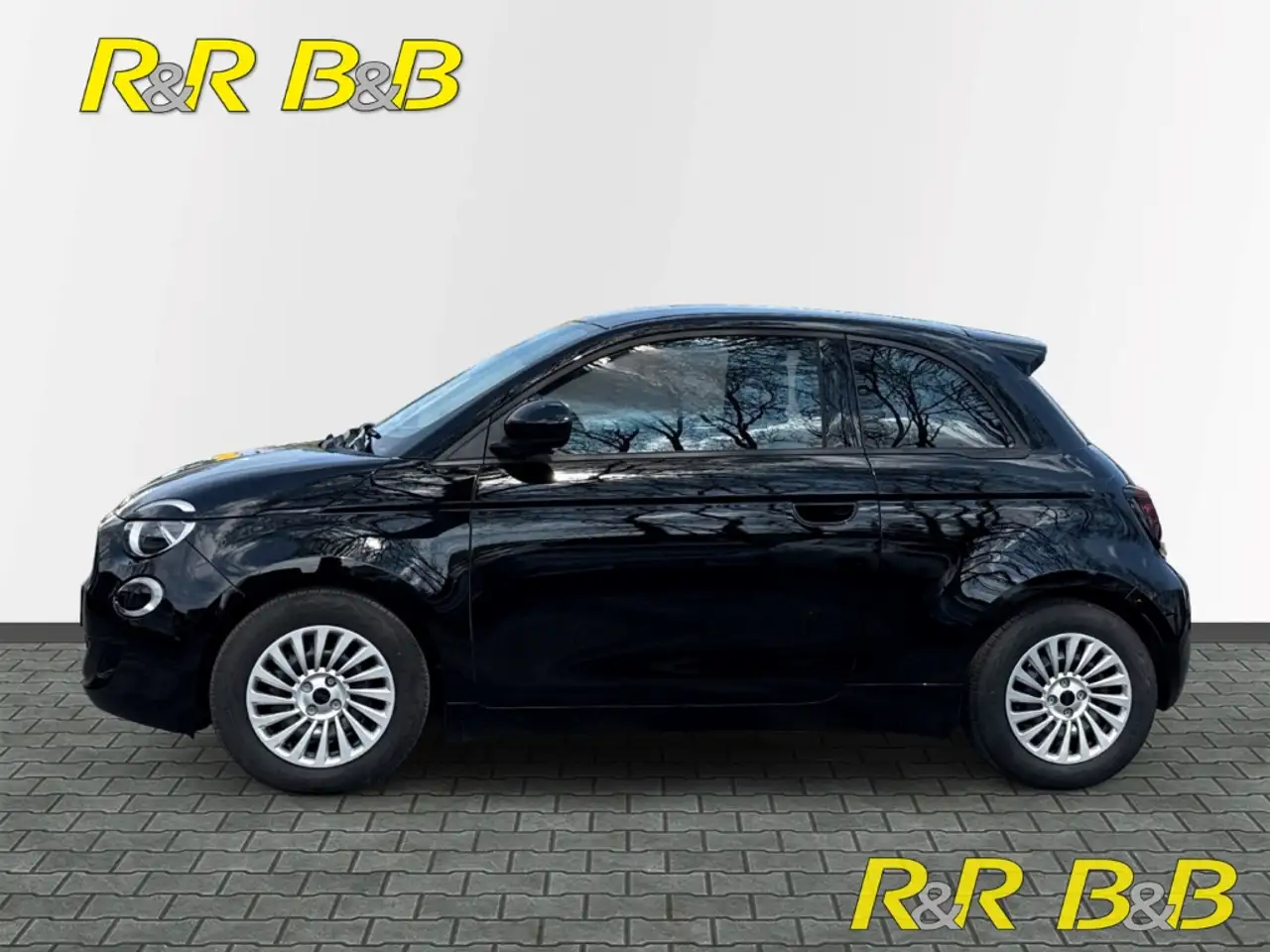 Fiat 500e Action NAVI+SITZHEIZUNG+CARPLAY+DAB+USB 2