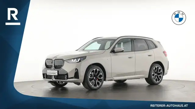 BMW X3 view 3