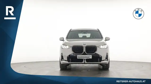 BMW X3 view 2