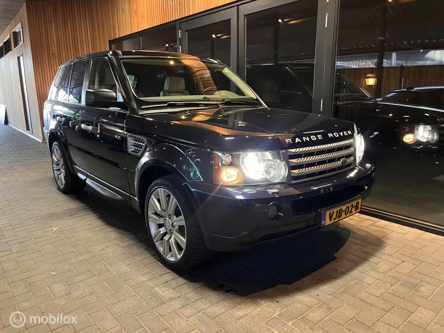 Land Rover Range Rover Sport 3.6 TDV8 HSE GRIJS KENTEKEN - 1