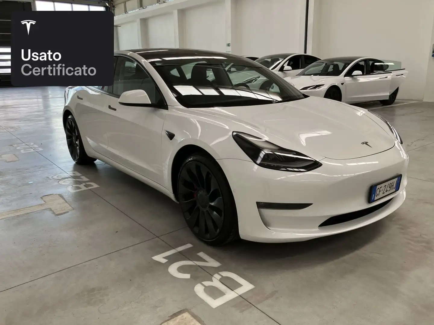 Tesla Model 3 Performance Fehér - 2