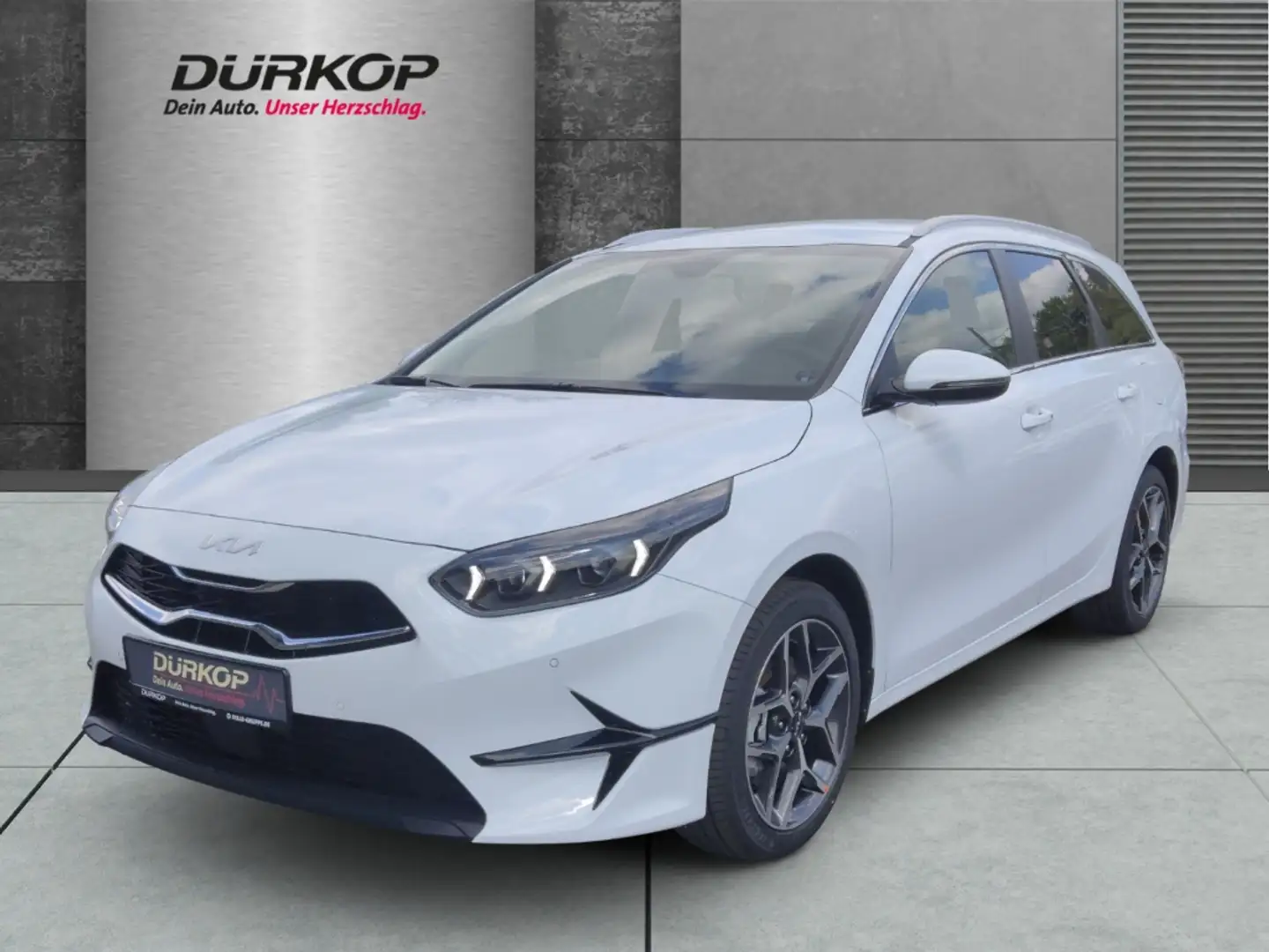 Kia Ceed SW / cee'd SW Ultimate Edition 1.5T Mild-Hybrid DCT Style Navi S Wit - 1