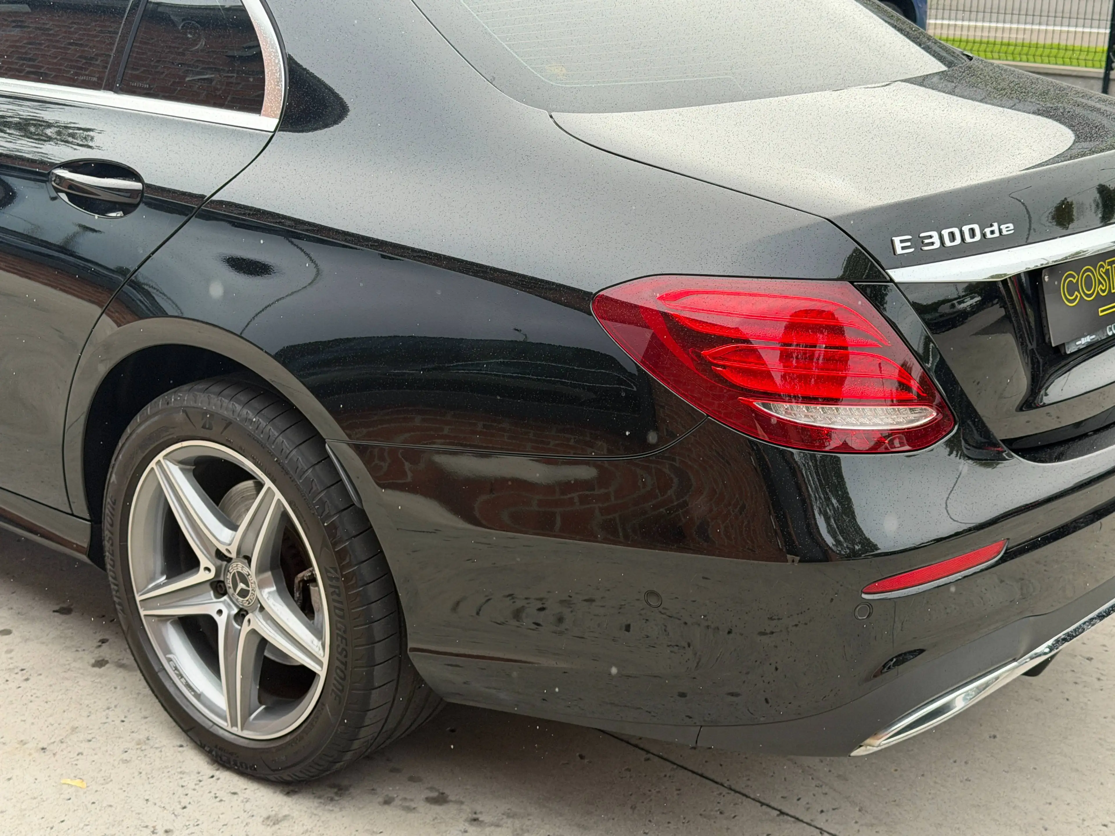Mercedes-Benz E 300 de - TVA déductible - AMG Line - Caméra - Sg chauffants — photo 10