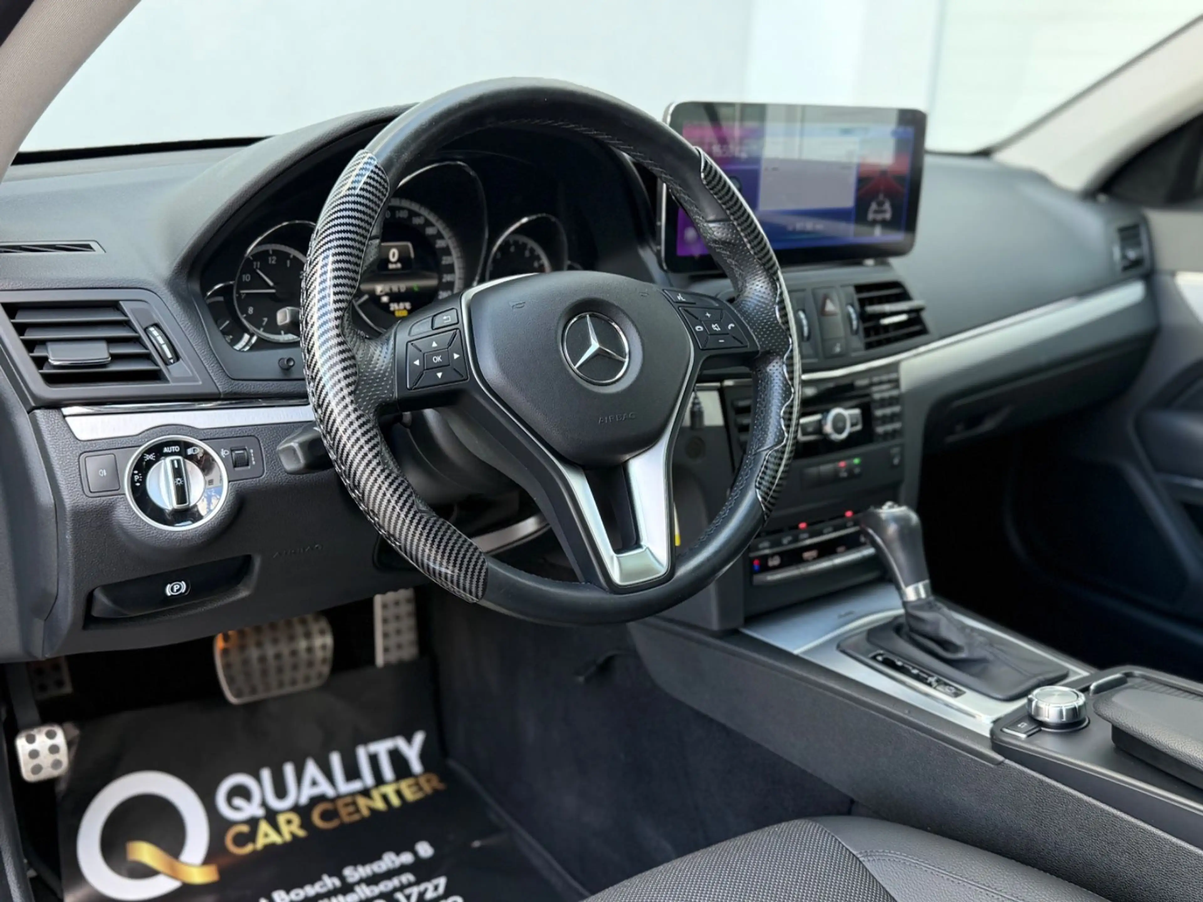 Mercedes-Benz E 200 Coupe CGI BlueEfficiency *PANO*AHK* — photo 6