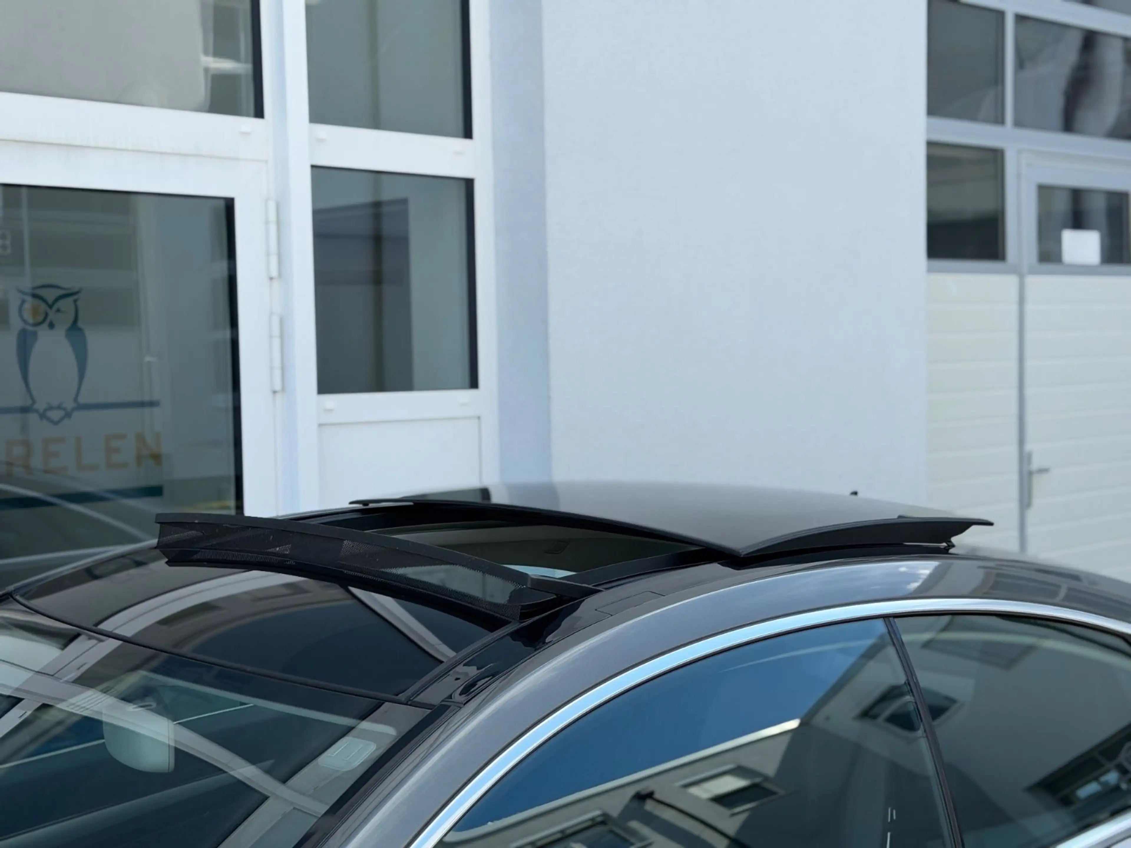 Mercedes-Benz E 200 Coupe CGI BlueEfficiency *PANO*AHK* — photo 5