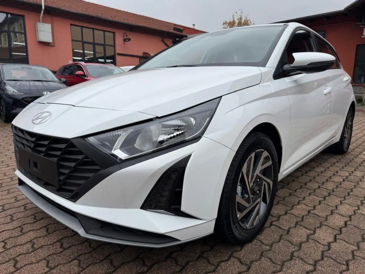 Hyundai i20 1.2 MPI MT Connectline Bianco - 1