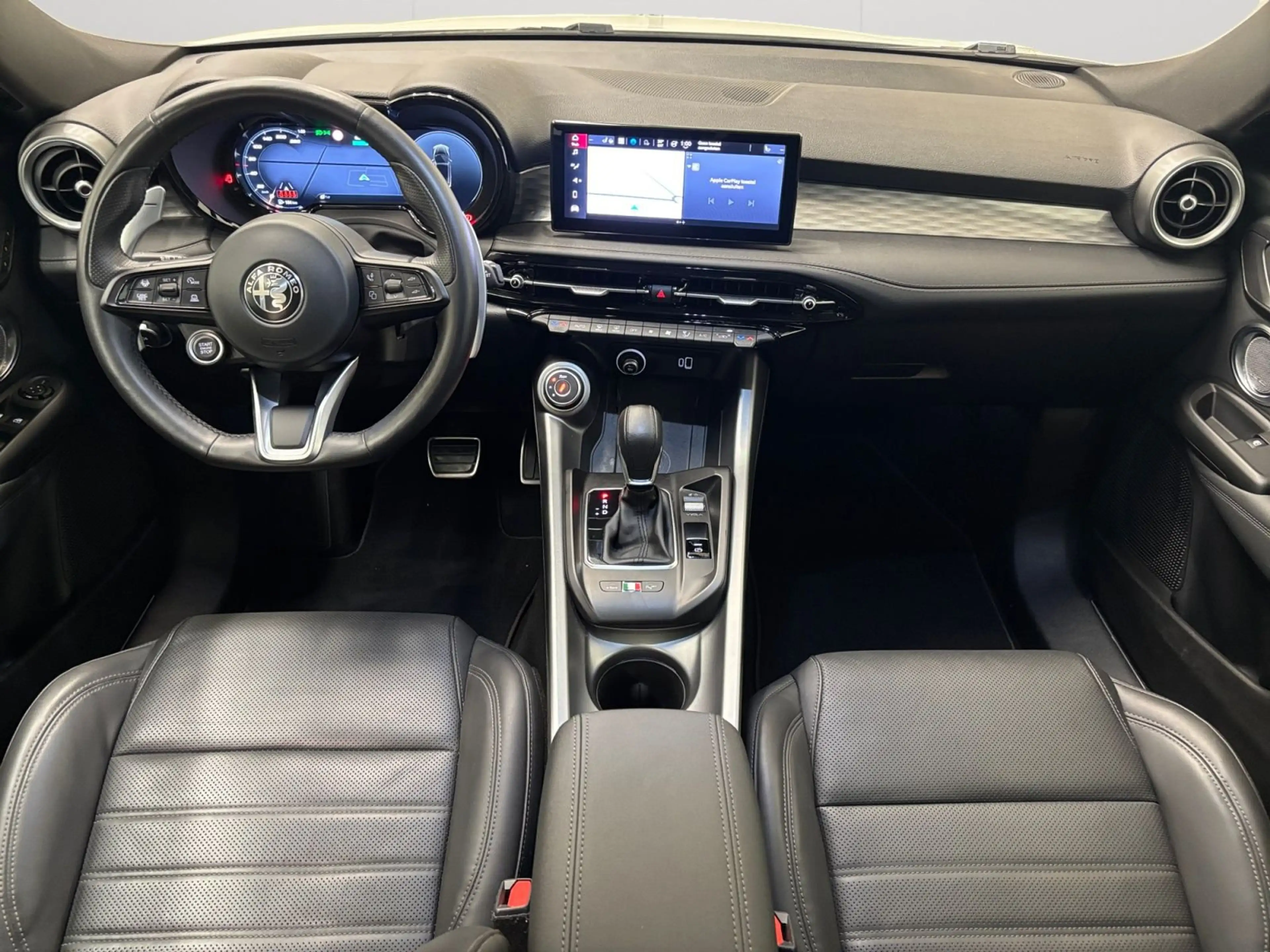 Alfa Romeo Tonale PHEV AT6e Q4 Veloce — photo 7