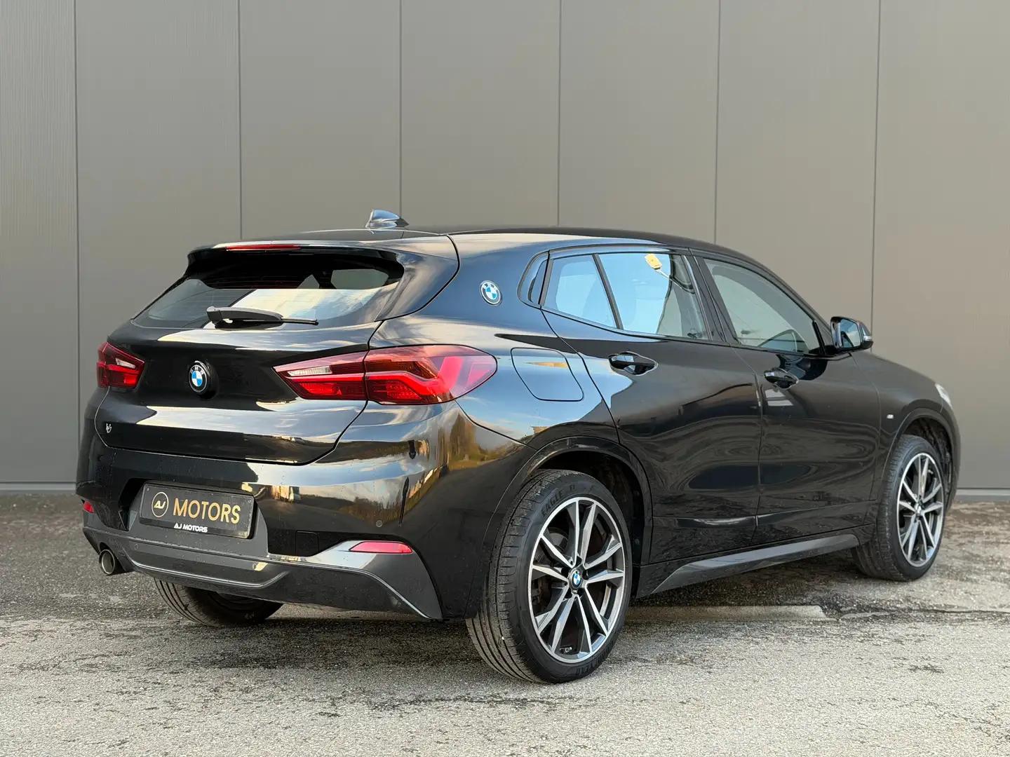 BMW X2 sDrive 18i 136cv - Boite Auto. - Pack M - TVA Negro - 2