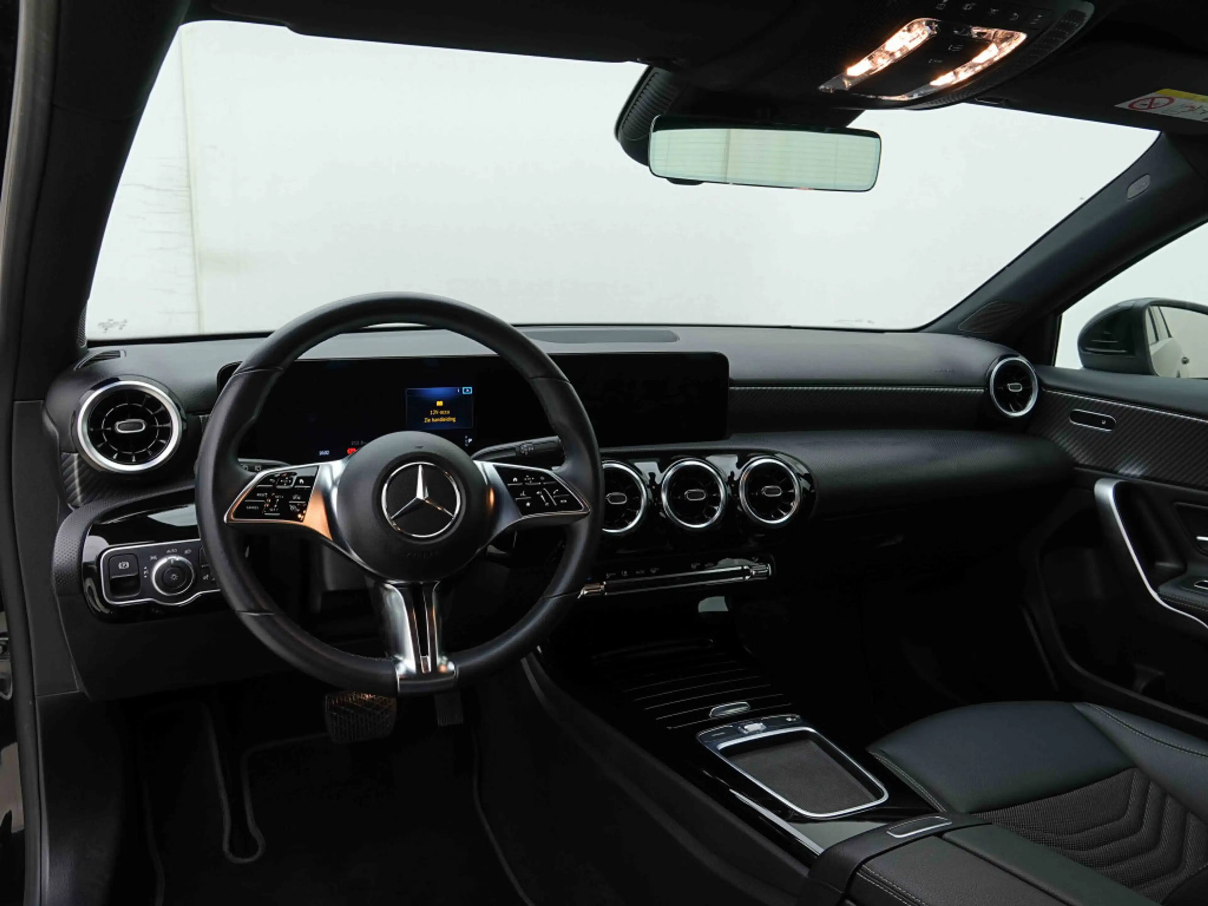 Mercedes-Benz A 250 PHEV 218 AUT Progressive | MBUX GPS | CAM | Sport Seats Heated | LED — photo 8