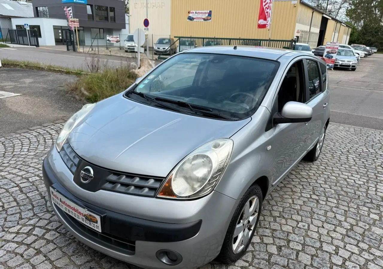 Nissan Note 1.5 dCi 86cv-2007-Clim
