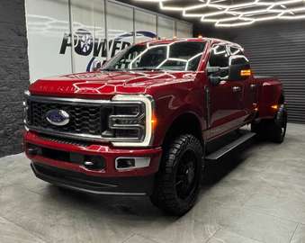 F-350 Super Duty Platinum 4x4 4dr Crew Cab 8 ft. LB DRW Pickup