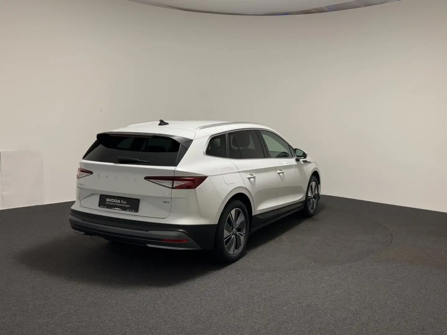 Skoda Enyaq 80 Suite Navi AHK LED SHZ Klima PDC DAB+ Klima Weiß - 2