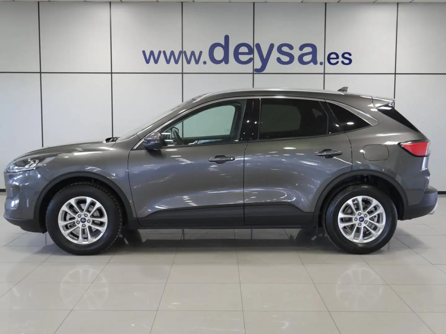 Ford Kuga 1.5 EcoBoost Titanium FWD 150 Gris - 2