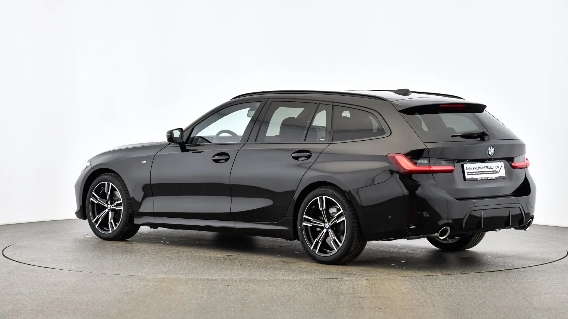 BMW 320 d xDrive Schwarz - 2