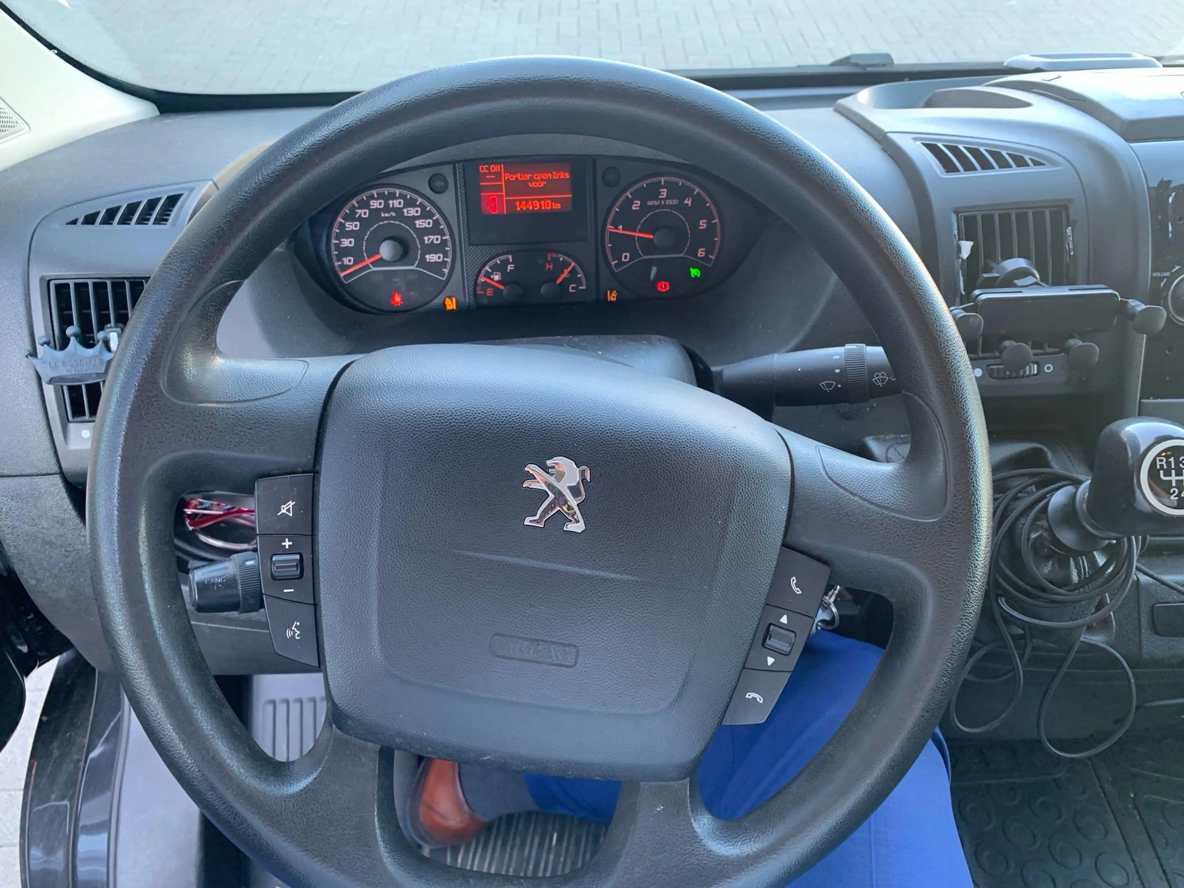 Peugeot Boxer 2.2 BlueHDi S&S 140 Premium 335 L2H1 — photo 7